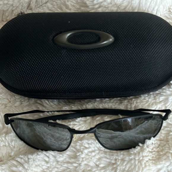 Oakley Black ( Rx ) Sunglasses **Unisex***SEE PHOTOS AND DESCRIPTION - Picture 1 of 5